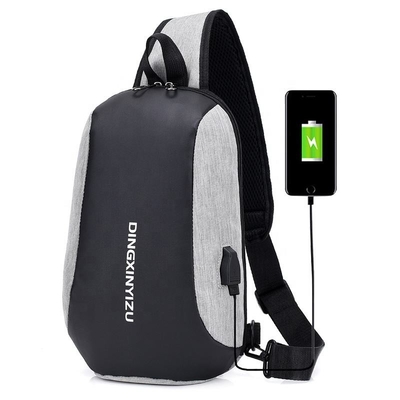 کیسه زنجیر نایلونی سیاه 4.2 لیتری ODM Sling Chest Crossbody کیسه چند منظوره ضد آب
