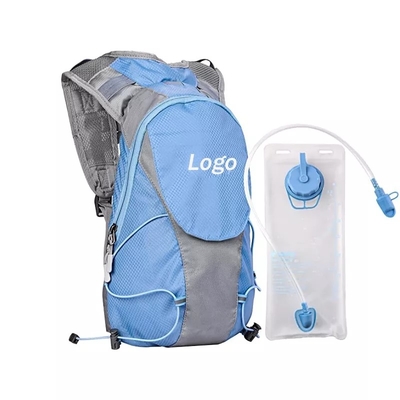 کوله پشتی پیاده روی ضد آب ISO 2L 0.1 کیلوگرمی جلیقه هیدراتاسیون مردانه مسافرتی سبک وزن